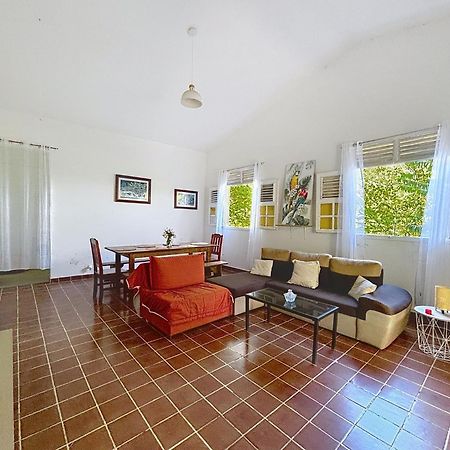 Apartament <Casa Colibri> La Desirade Les Galets Zewnętrze zdjęcie